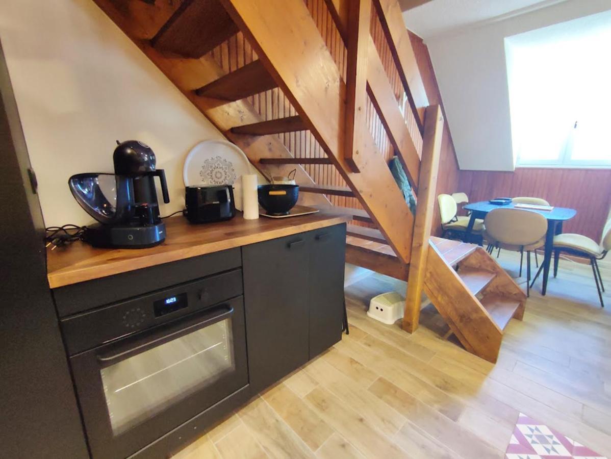 Au Cocon De Joy, T3 Duplex, Wifi, 4 Personnes Apartment Bagneres-de-Luchon Bagian luar foto